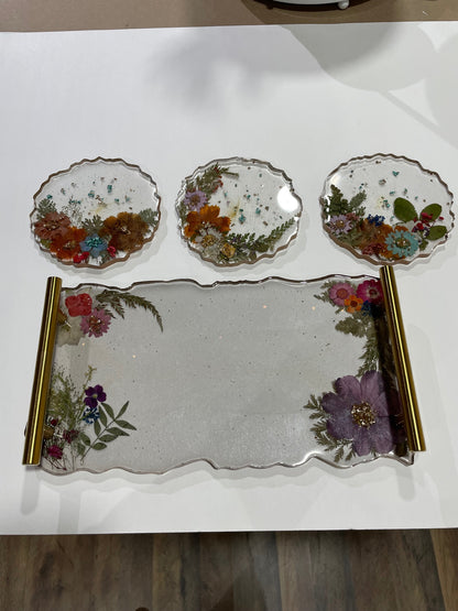 Resin tray with 3 coasters