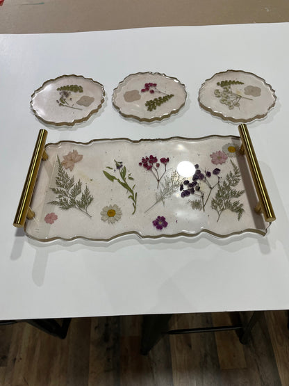 Resin tray with 3 coasters