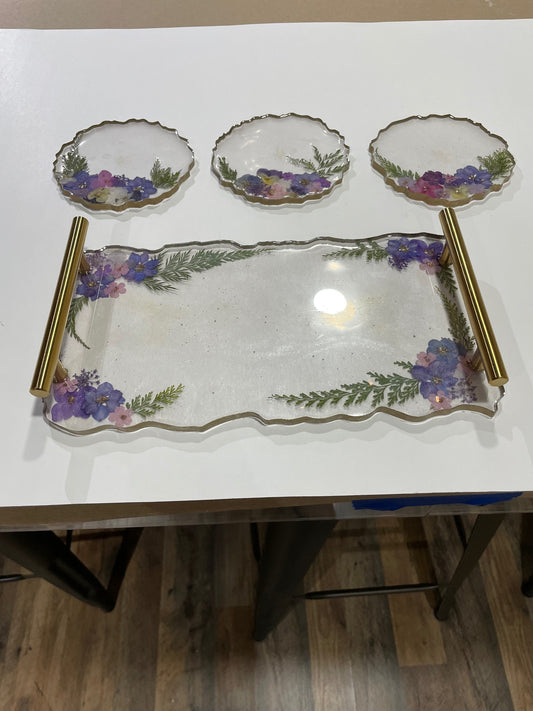 Resin tray with 3 coasters